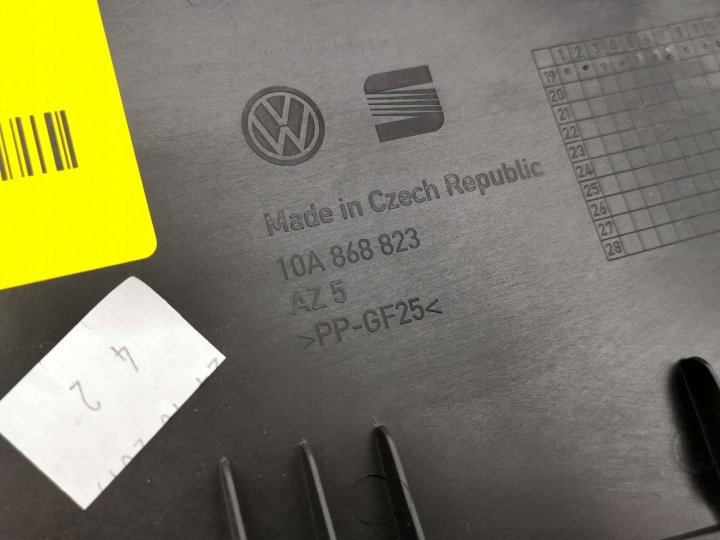 BRODERIE PROTECTION MONTANTS VW ID.3 10A868823 NEUF ORIGINALE