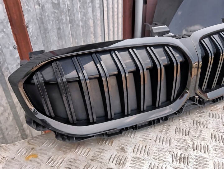 BMW 3 G20 G21 JALOUSIE CALANDRE GRILLE ADMISSION PETIT MOTEUR 110738 110738-10