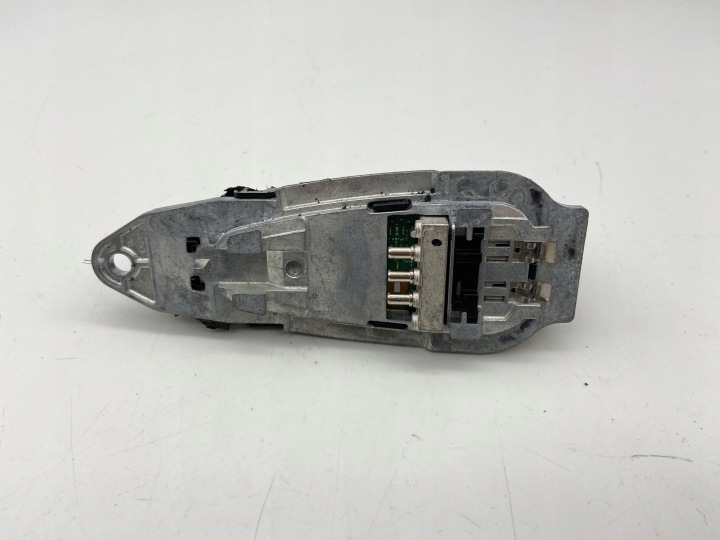 ANTENNE TOITS BMW F40 G05 G06 G07 65206826326