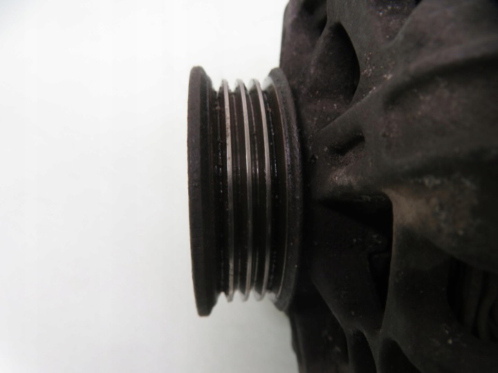 ALTERNATEUR KIA CERATO I 2.0 A0002655023 3730022650