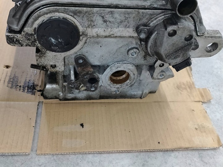 CULASSE GAUCHE SKODA SUPERB I 078103373AH 2.8 V6 193KM