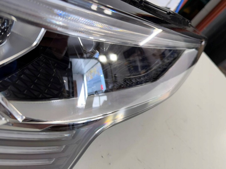AUDI E-TRON 4KE PHARE DROITE AVANT 4KE941040D