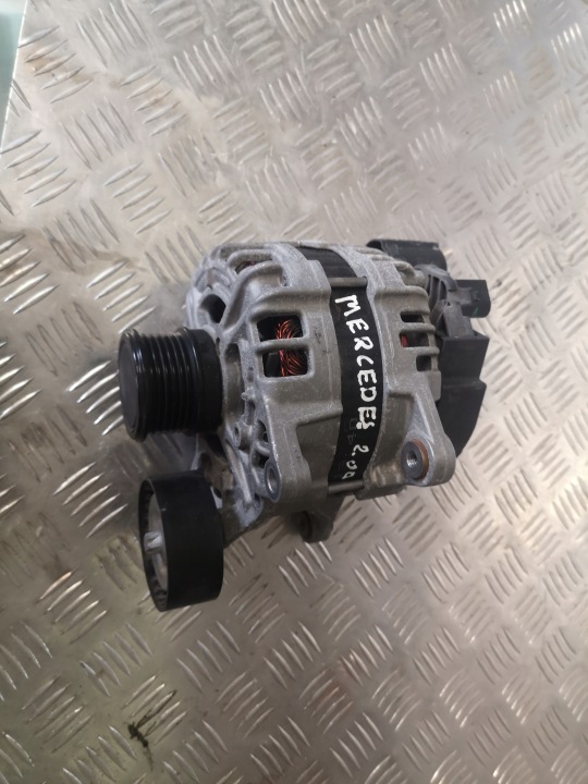MERCEDES 2.0 CGI ALTERNATEUR A0009060922