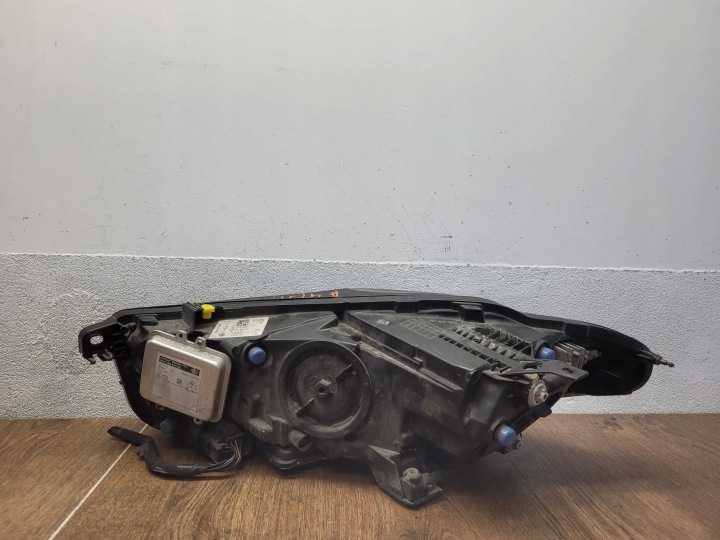 JAGUAR XE GX73-13W029-DE PHARE DROIT AVANT AVANT XÉNON