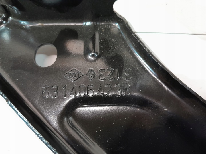 RENAULT MEGANE IV SUPPORT GARDE-BOUE GAUCHE DROIT 631416998R 631406423R