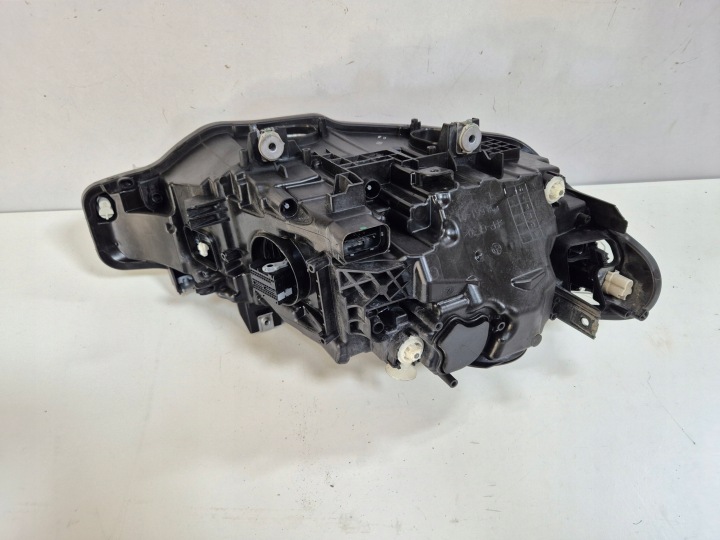 BMW F30 F31 LIFT LCI PHARE GAUCHE COMPLET LED GAUCHE 9883501 BMW LED