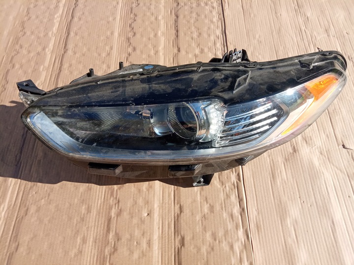 FARO PARTE DELANTERA FORD FUSION 2013-2017 HALÓGENO EE.UU. 