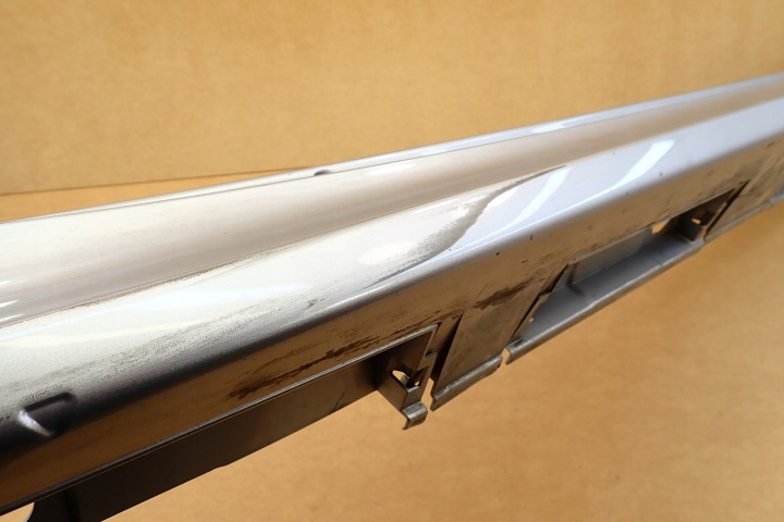 TOYOTA YARIS IV 20- REVÊTEMENT PROTECTION MOULURE SEUIL DROITE 758510D100 RH OE
