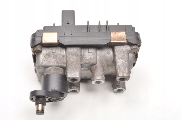 BMW F31 2.0D 190KM CONTRÔLEUR GUIDE TURBINES 797863-0120 6NW010430-35