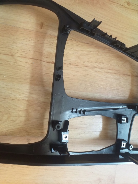 BMW 1 F40 M135I 19- MOULURE DÉCOR PROTECTION VITESSE KOSNOLI TABLEAU DE BORD TUNNELS 9206371