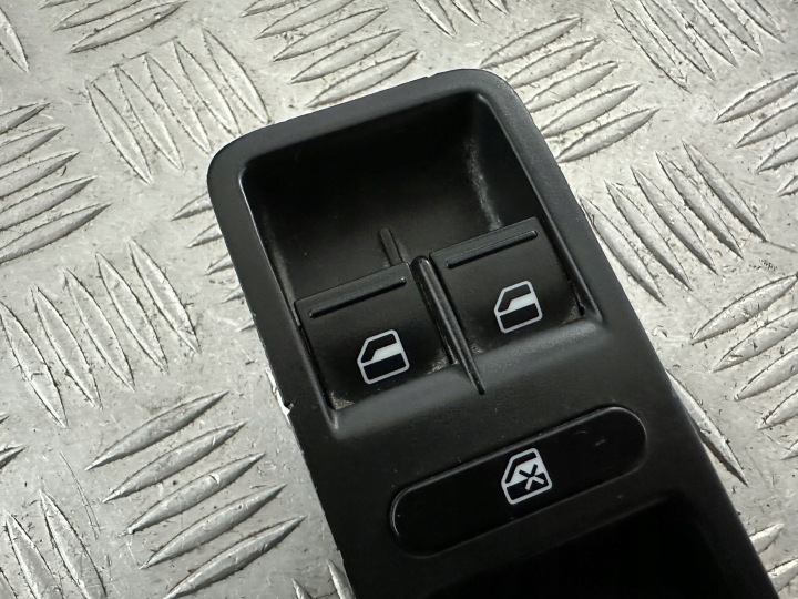 VW POLO 6R PANNEAU COMMUTATEUR VITRE GAUCHE CONDUCTEUR 6R0867255D