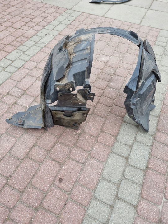 NISSAN QASHQAI I J10 +2 PASSAGE DE ROUE DROIT AVANT 63840BR20A