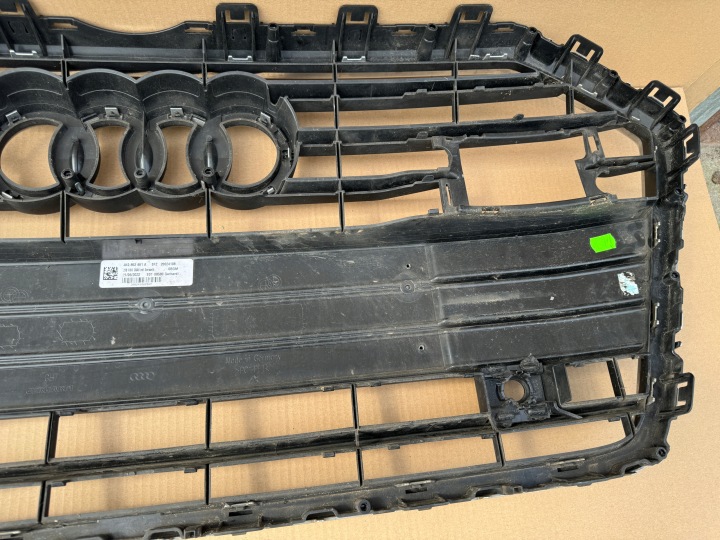 CALANDRE GRILLE AUDI A6 C8 4K0