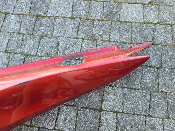 QUEUE PLASTIQUE COLLECTEUR HONDA SH 125I 2014