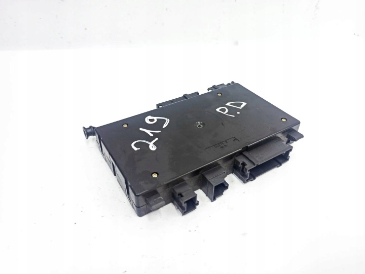 MERCEDES-BENZ CLS C219 2005 AVANT CÔTÉ DROITE MODULES CONFORT