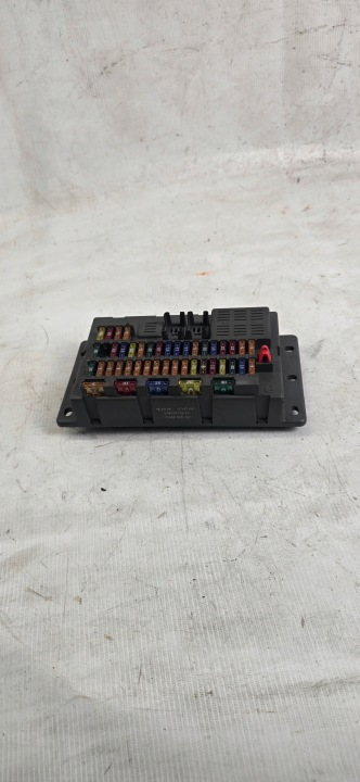 MINI COOPER R50 MODULE FUSIBLE BOÎTE 6906626-04 518030739 1.6 16V