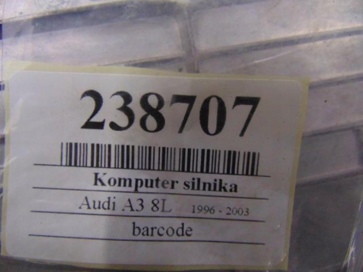 AUDI A3 8L 1.6B ORDINATEUR MOTEUR 06A906019AM
