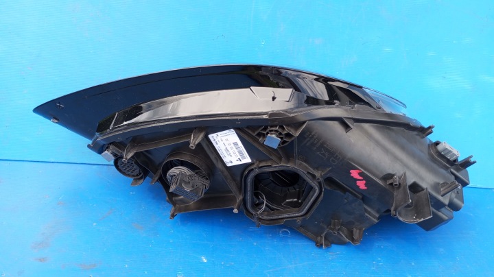 PHARE GAUCHE AVANT EUROPE 9Y0941035J COMPLET LED PORSCHE CAYENNE 9Y0