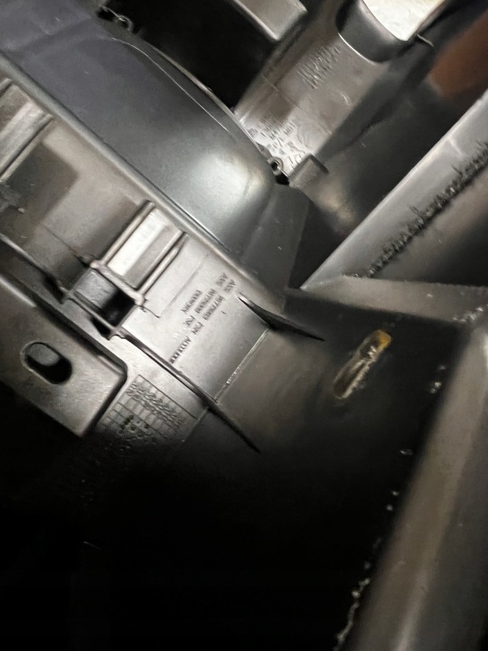 TUNNEL CENTRAL POIGNÉE SUR GODET CUPHOLDER BOÎTE À GANTS PEUGEOT 308 T9 HAYON EUROPE