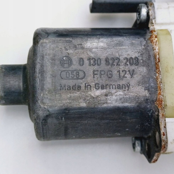 ÉLÉVATEUR VITRE DROIT AVANT NISSAN MICRA K12 3 PORTES HAYON 2 GOUPILLE NR535