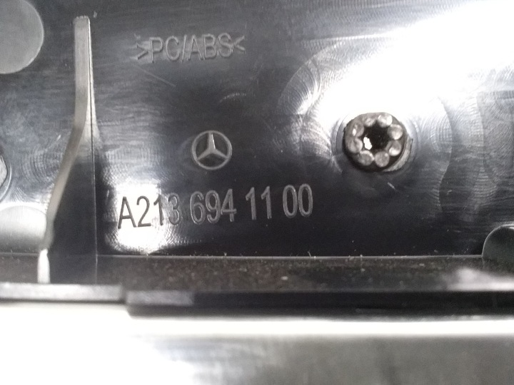 MERCEDES-BENZ E W213 2017 TROISIÈME LANTERNE STOP