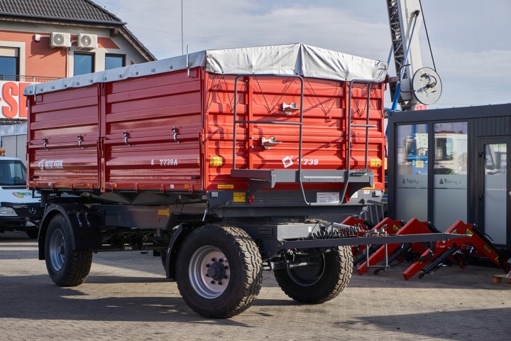 REMORQUE DWUOSIOWA T739 METAL-FACH