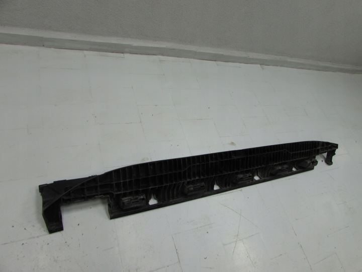 MERCEDES ESSENCE GLE ML W166 X166 15-19 POIGNÉE CHÂSSIS SEUIL DROIT A1666900210