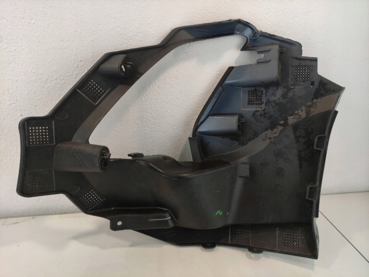 FORD FOCUS MK IV 4 GLISSIÈRE PARE-CHOCS DROIT AVANT JX7B17E888