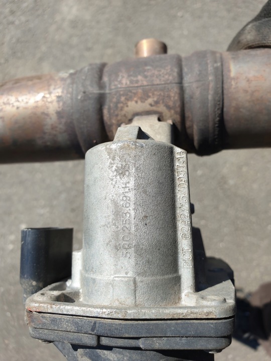 TUYAU D'ÉCHAPPEMENT TRESSE PAPILLON DES GAZ VW PASSAT B8