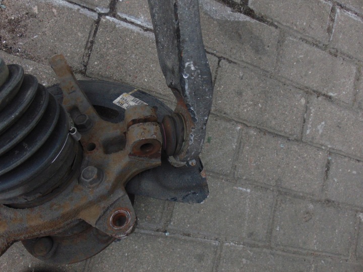 MCPERSON DROIT AVANT AVANT ROTULE DE DIRECTION HYUNDAI I40 LIFT 1.7CRDI UNIVERSEL EUROPE