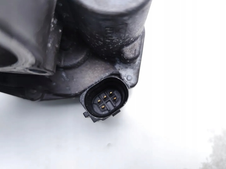 PAPILLON DES GAZ OPEL ASTRA ZAFIRA 1.7 CDTI 55567728