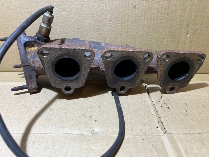 AUDI A8 D4 3.0 TFSI COLLECTEUR ÉCHAPPEMENT GAUCHE 06E253033AA