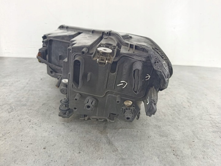 PHARE AVANT DROITE VW TOURAN III 5TB941036C 7PP.941.571.AF 4G0.907.697.H