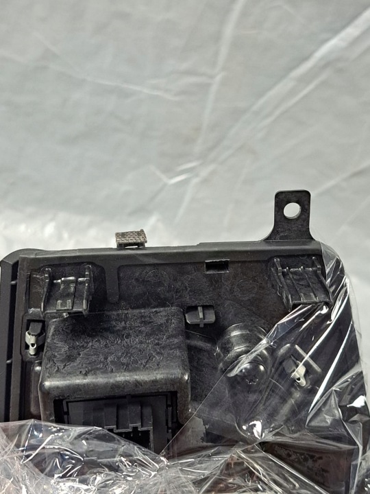 AUDI A4 B9 PANNEAU CENTRAL 8W1864261C 8W1713111C