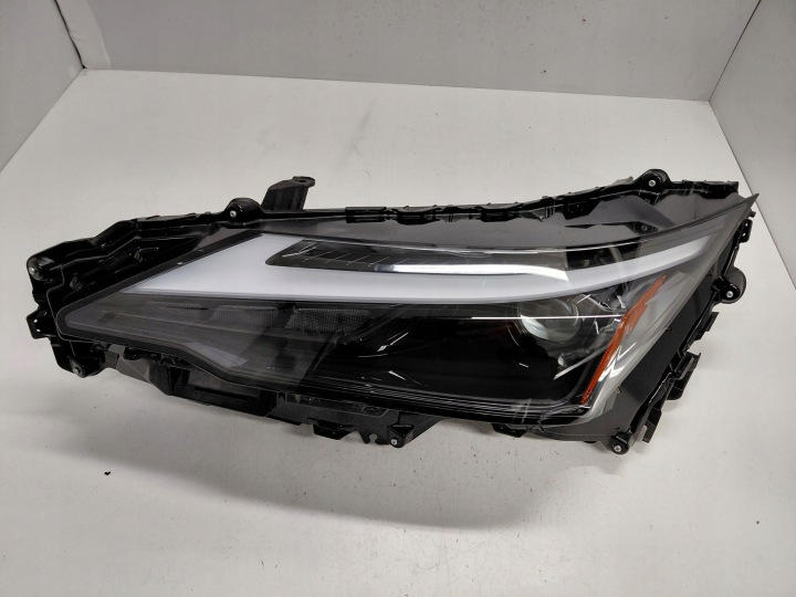 LEXUS RZ LED PHARE GAUCHE