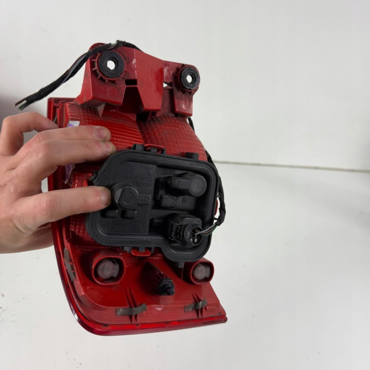 PHARE DROIT ARRIÈRE DROITE ARRIÈRE AUDI A6 S6 C7 BERLINE OE ORIGINAL 4G5945095