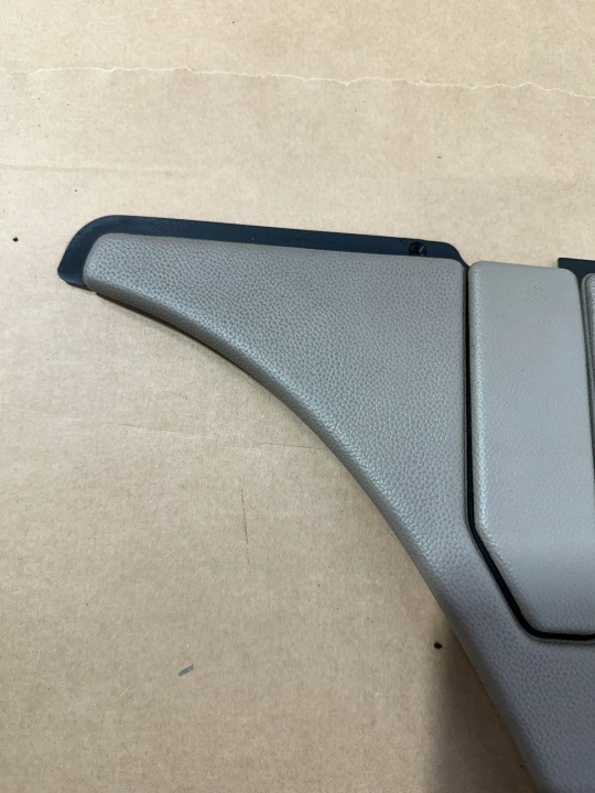 PROTECTION CHARNIÈRES GAUCHE CLAPET TOITS GAUCHE ARRIÈRE MERCEDES SL R230, W230 ZA