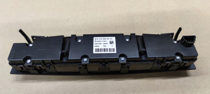 MERCEDES W212 PANNEAU COMMANDE A2128202610