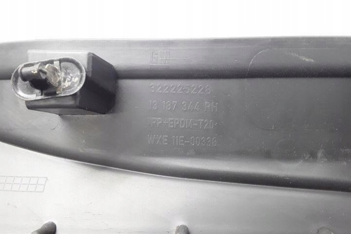 AUTRE PIÈCES WYKONCZENIA OPEL ZAFIRA B (A05) 13187344 1.91L DIESEL 74KW 2006