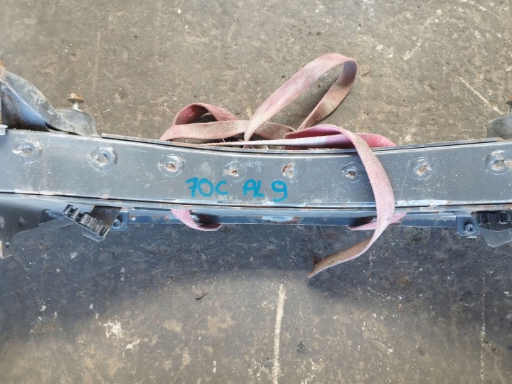 CHÂSSIS POUTRE TRAVERSE SUSPENSION IVECO DAILY 70C 2019R- TIGES