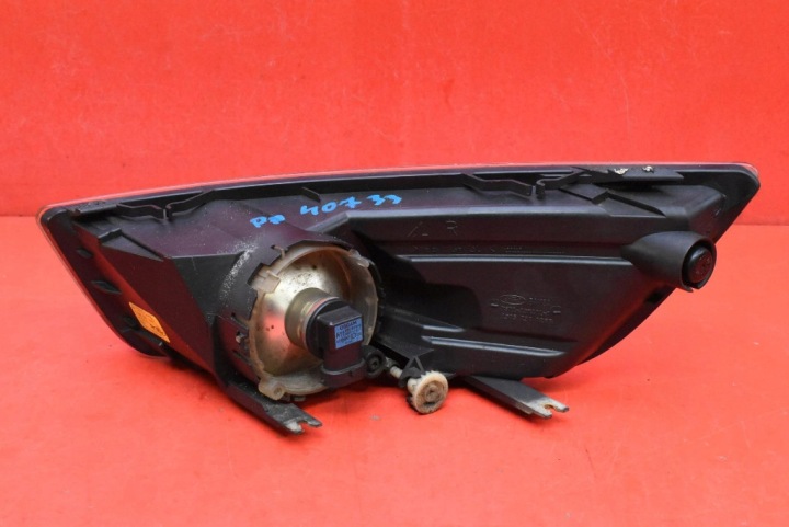 PHARES ANTIBROUILLARD DROIT AVANT AVANT 7S71-15K201-AC FORD MONDEO MK4 07-10