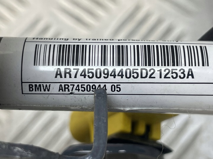BMW F40 CHARNIÈRE CAPOTS MOYEU PYROTECHNIQUE DROIT USAGÉ 7450944 7450924
