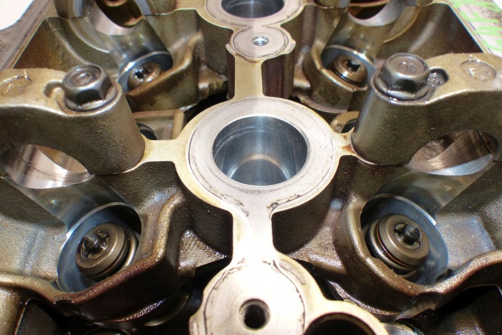 KIA SPORTAGE IV HYUNDAI TUCSON III 1.6 T-GDI G4FJ CULASSE PISTONS SOUPAPES