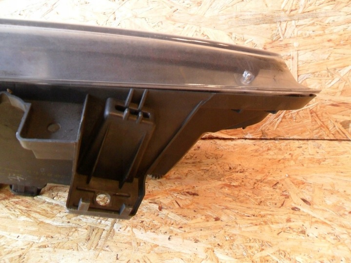 RENAULT LAGUNA B/K56 1999-2000 PROJECTEUR DROIT