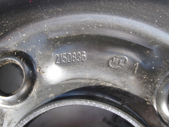FORD FOCUS MK1 I KOLO RÉGLAGE 125/80/15 95M 4X108 4150095 2150836
