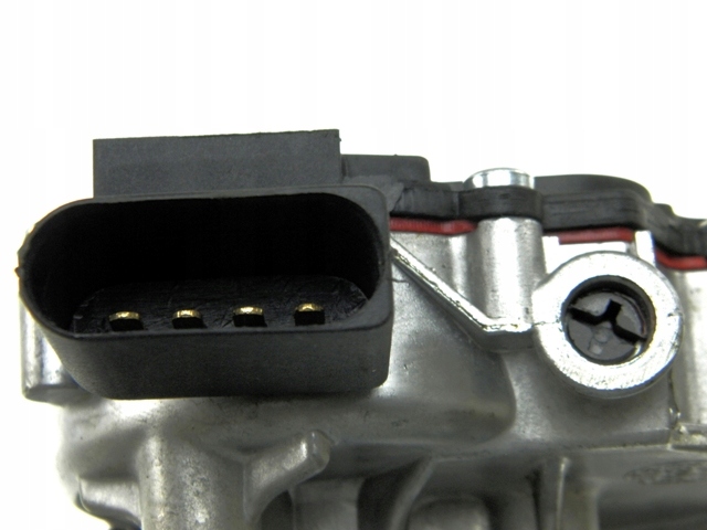 MOTEUR ESSUIE-GLACES AVANT VW PASSAT -00, AUDI A4,A6