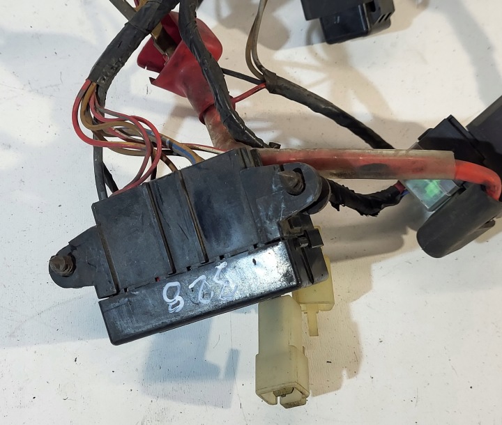 FAISCEAU DE CÂBLES INSTALLATION ÉLECTRIQUE ÉLECTRIQUE YAMAHA FAZER FZS 600 1998-2001R