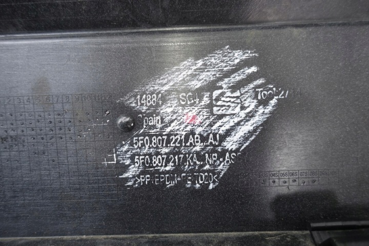 PARE-CHOCS AVANT AVANT SEAT LEON III 3 5F LIFT 16-