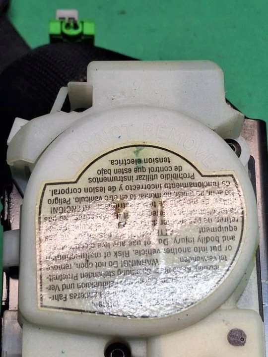 CEINTURE DE SÉCURITÉ AVANT DROIT MERCEDES-BENZ C (W203) A2038680722 2.7L