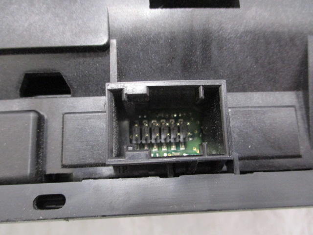 C3 AIRCROSS MONITEUR ÉCRAN 982429858000
